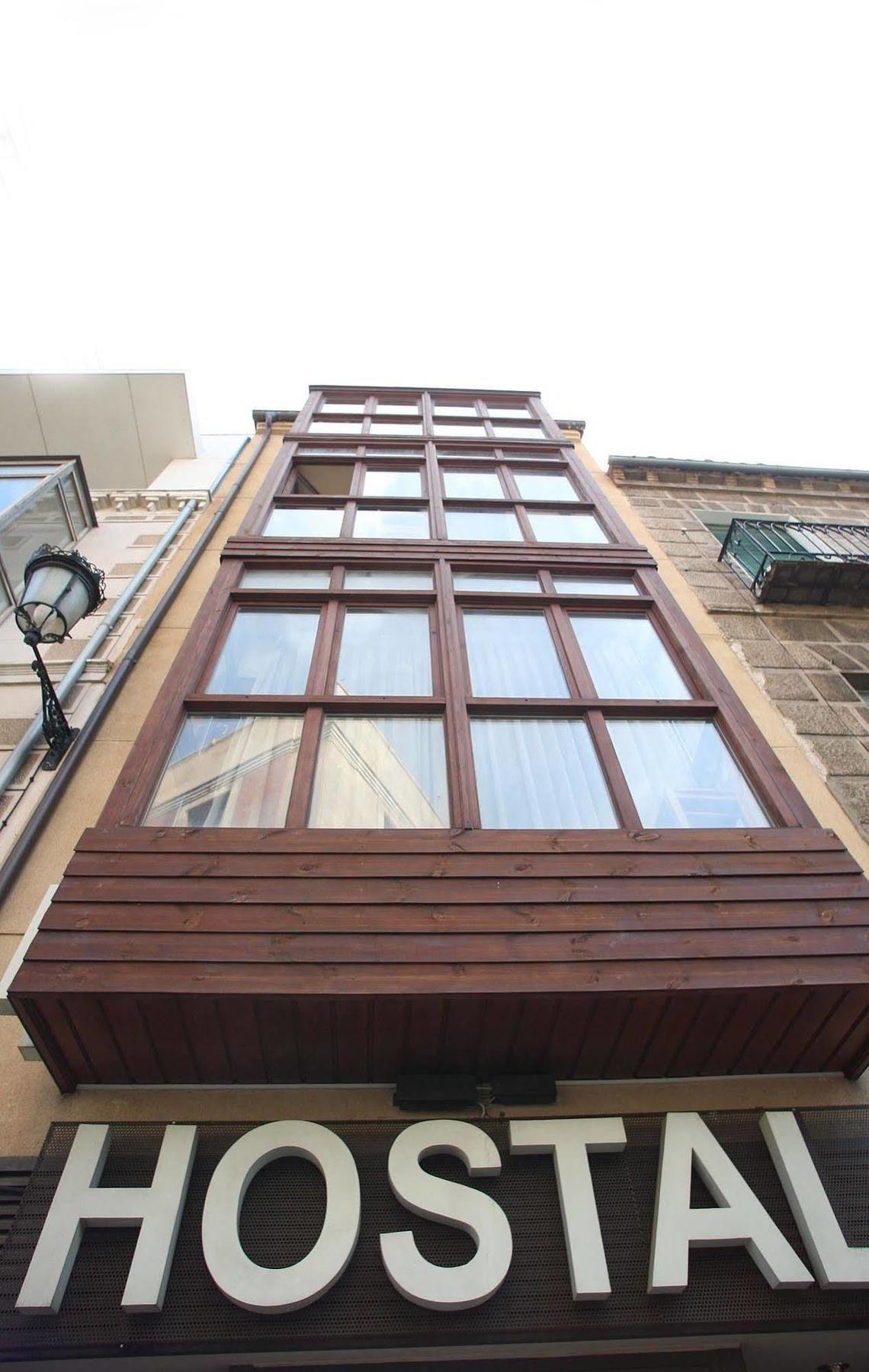Hostal Caballeros Сория Экстерьер фото