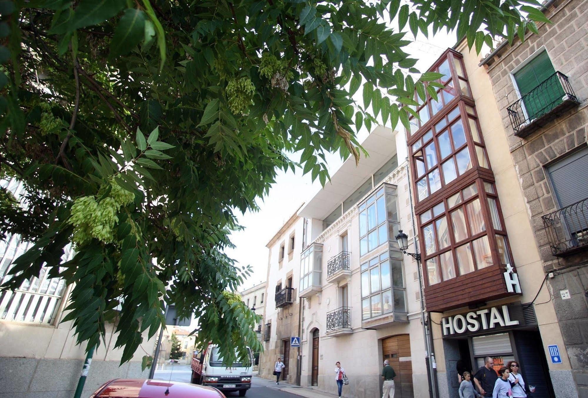 Hostal Caballeros Сория Экстерьер фото